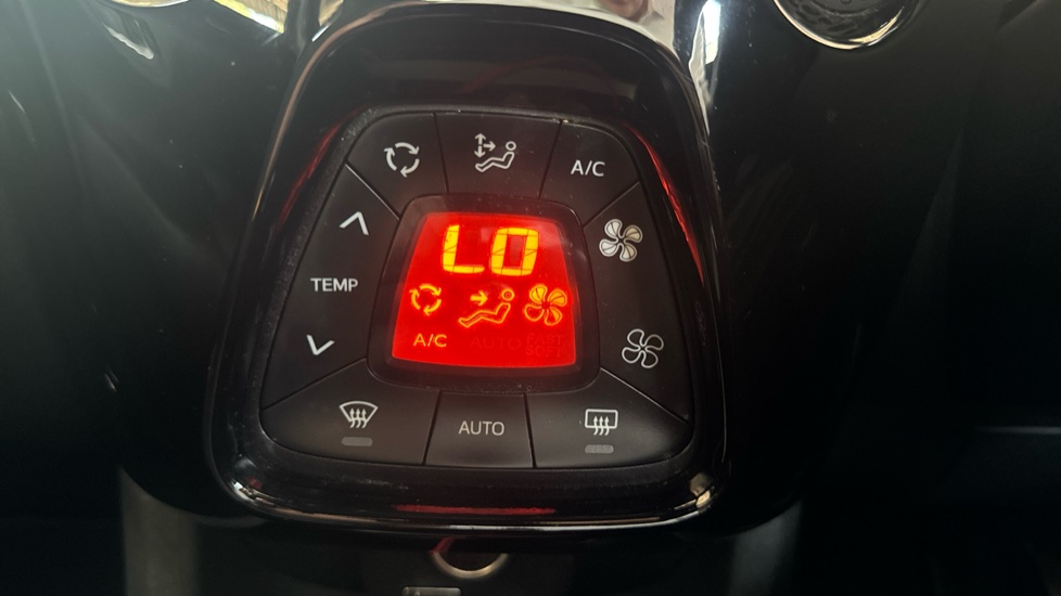 Toyota Aygo 1.0 VVT-i X-Trend TSS 5dr Petrol Hatchback - Image 24