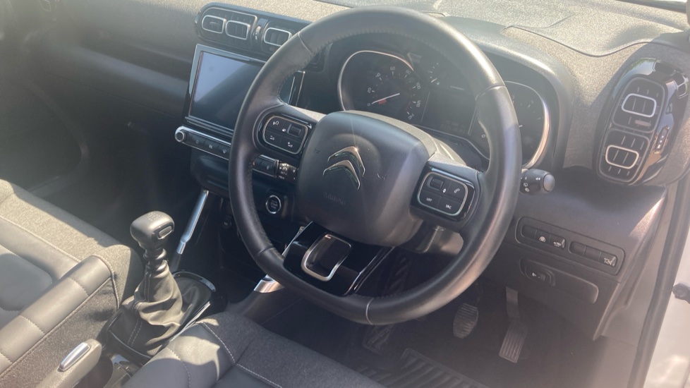 Citroen C3 Aircross 1.2 PureTech 110 Shine Plus 5dr Petrol Hatchback - Image 11
