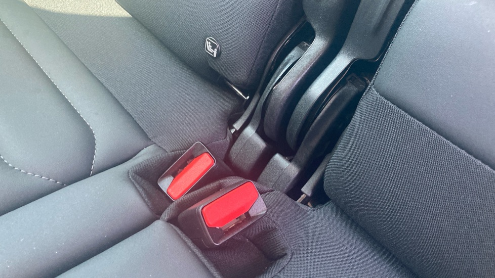 Citroen C3 Aircross 1.2 PureTech 110 Shine Plus 5dr Petrol Hatchback - Image 17