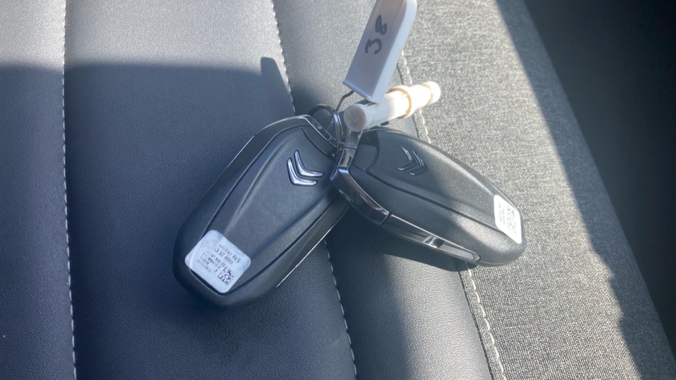 Citroen C3 Aircross 1.2 PureTech 110 Shine Plus 5dr Petrol Hatchback - Image 20