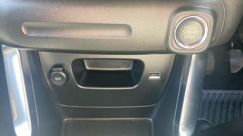 Citroen C3 Aircross 1.2 PureTech 110 Shine Plus 5dr Petrol Hatchback - Image 27
