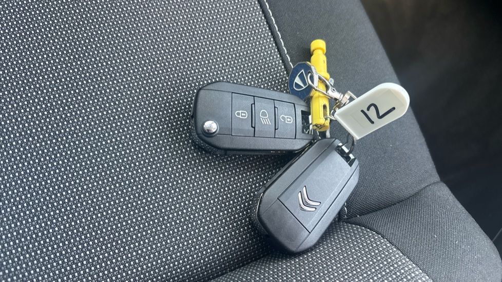 Citroen C3 Aircross 1.2 PureTech 110 You 5dr Petrol Hatchback - Image 20
