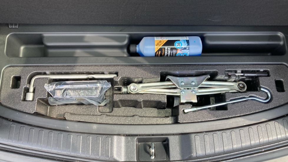 Honda CR-V 2.0 i-MMD Hybrid SE 5dr eCVT Hybrid Estate - Image 25
