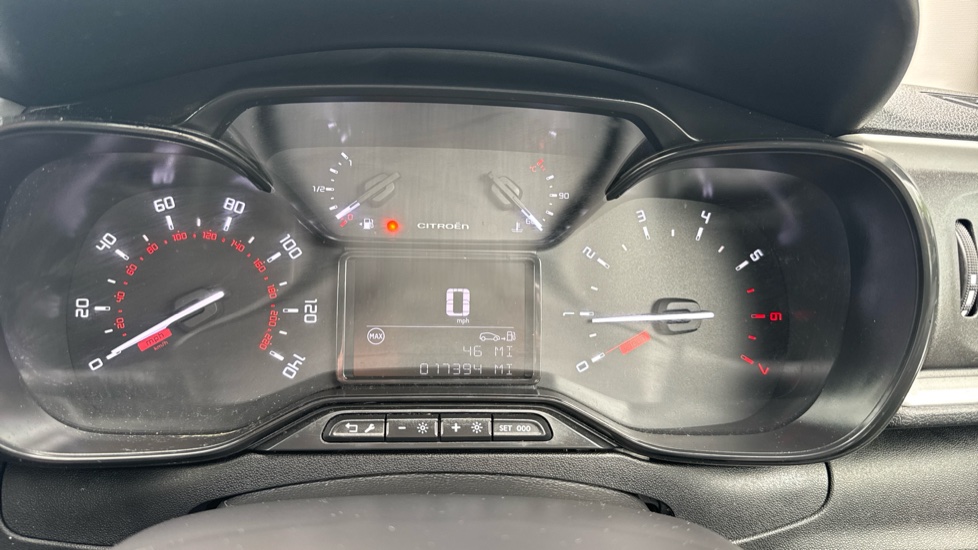 Citroen C3 1.2 PureTech C-Series Edition 5dr Petrol Hatchback - Image 18