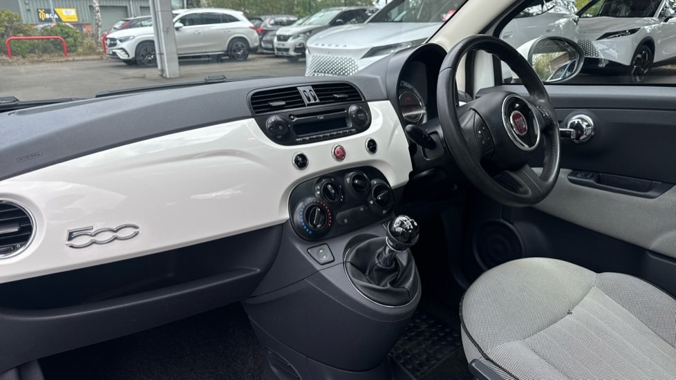 Fiat 500 1.2 Lounge 3dr [Start Stop] Petrol Hatchback - Image 9
