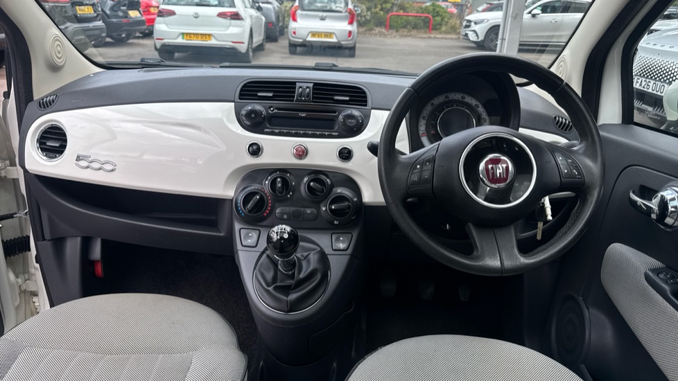 Fiat 500 1.2 Lounge 3dr [Start Stop] Petrol Hatchback - Image 10