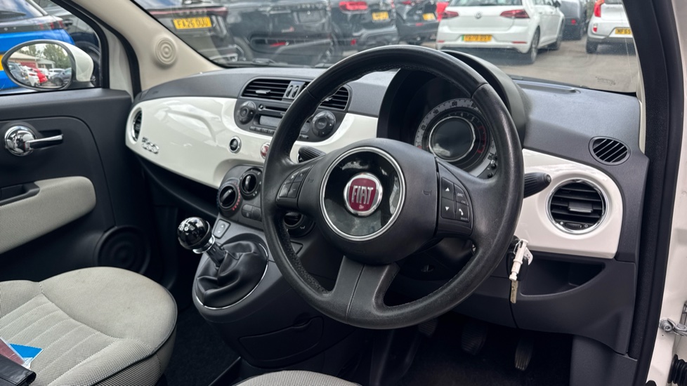 Fiat 500 1.2 Lounge 3dr [Start Stop] Petrol Hatchback - Image 11