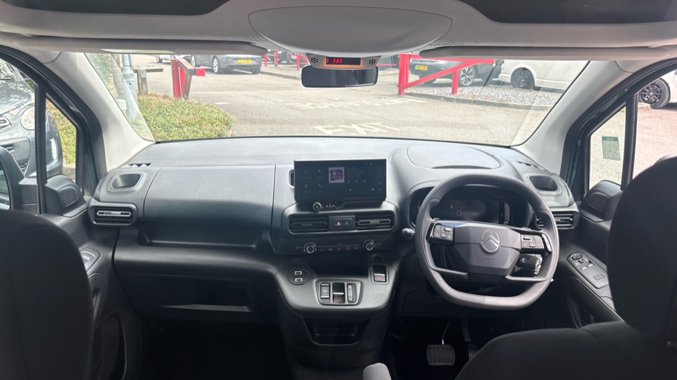 Citroen Berlingo 1.5 BlueHDi 130 Plus XL 5dr EAT8 [7 Seat/WAV] Diesel Estate - Image 10