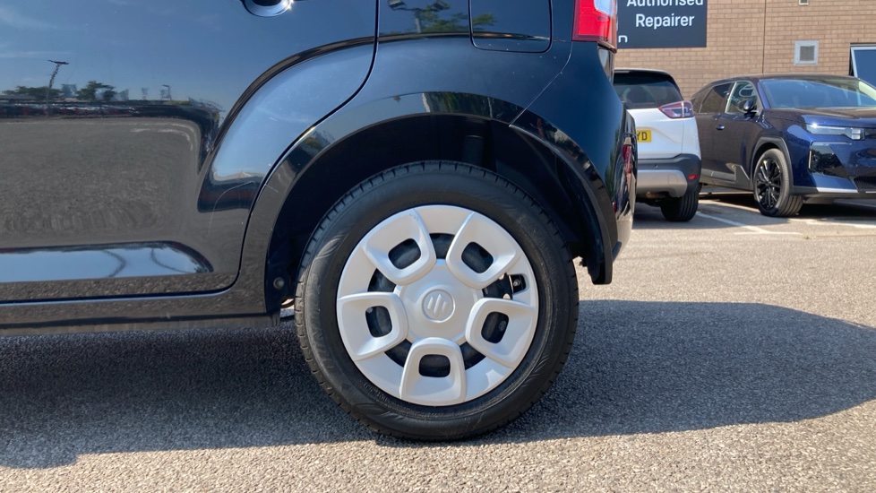 Suzuki Ignis 1.2 Dualjet 12V Hybrid SZ3 5dr Petrol Hatchback - Image 7