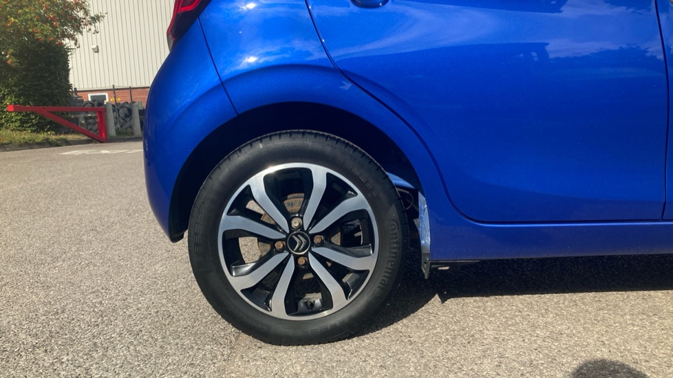 Citroen C1 1.0 VTi 72 Shine 5dr Petrol Hatchback - Image 7