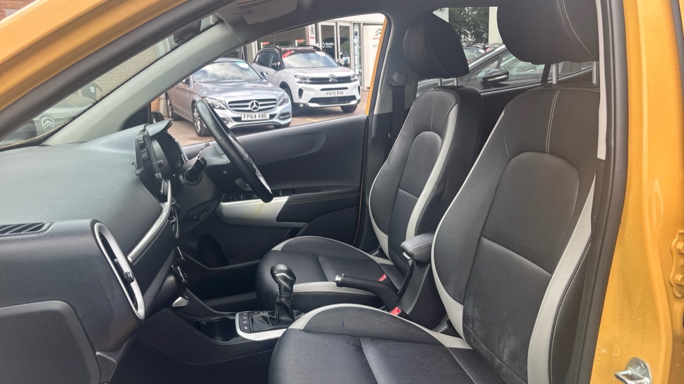 Kia Picanto 1.0 X-Line S 5dr Auto Petrol Hatchback - Image 8
