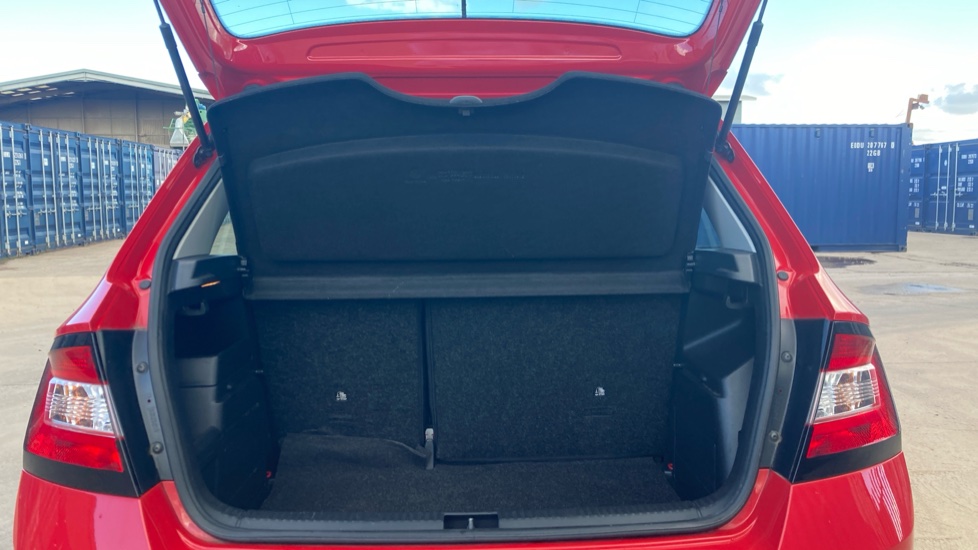 Skoda Fabia 1.0 MPI SE 5dr Petrol Hatchback - Image 4