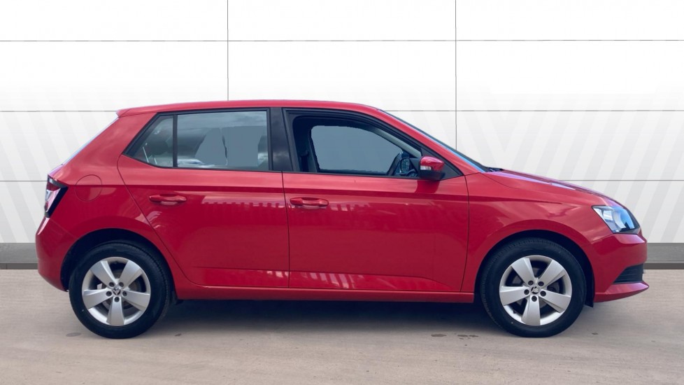 Skoda Fabia 1.0 MPI SE 5dr Petrol Hatchback - Image 5