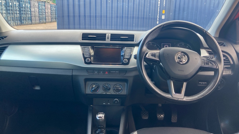 Skoda Fabia 1.0 MPI SE 5dr Petrol Hatchback - Image 10