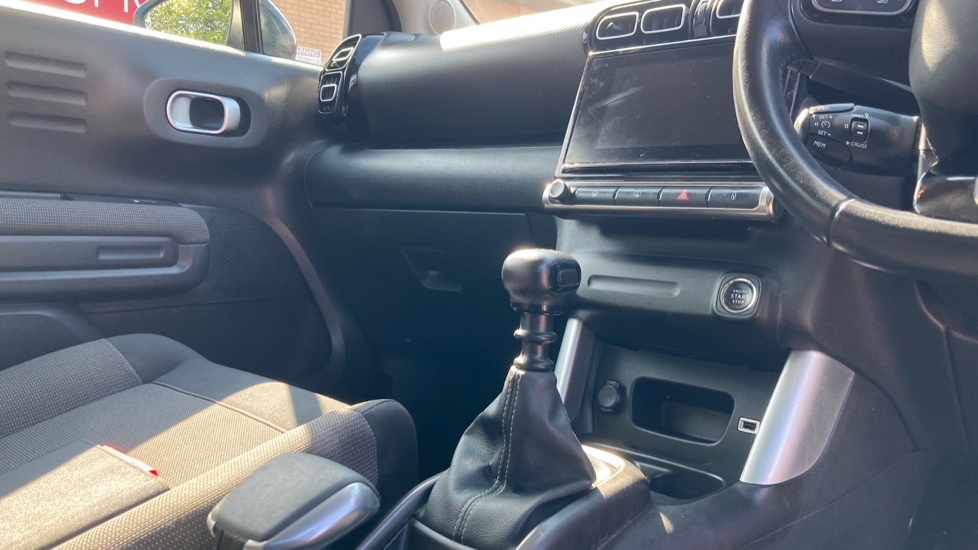 Citroen C3 Aircross 1.5 BlueHDi Flair 5dr [6 speed] Diesel Hatchback - Image 14