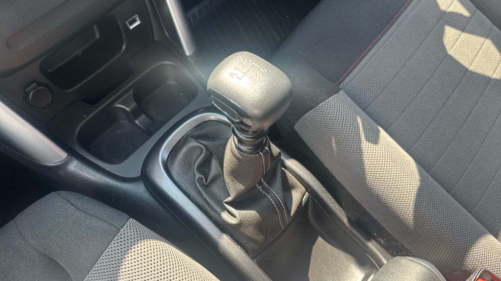 Citroen C3 Aircross 1.2 PureTech 110 Flair 5dr [6 speed] Petrol Hatchback - Image 13