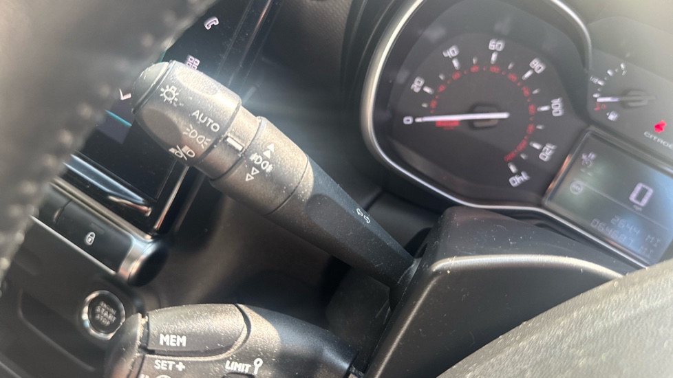 Citroen C3 Aircross 1.2 PureTech 110 Flair 5dr [6 speed] Petrol Hatchback - Image 22