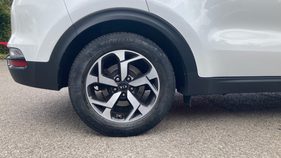 Kia Sportage 1.6T GDi ISG 2 5dr [AWD] Petrol Estate - Image 7