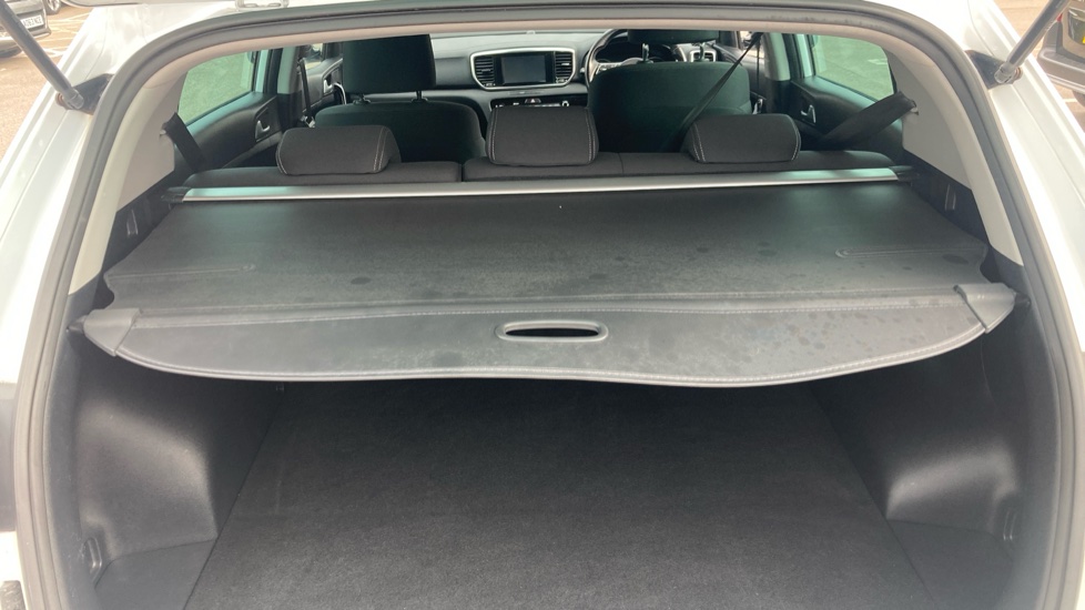 Kia Sportage 1.6T GDi ISG 2 5dr [AWD] Petrol Estate - Image 24