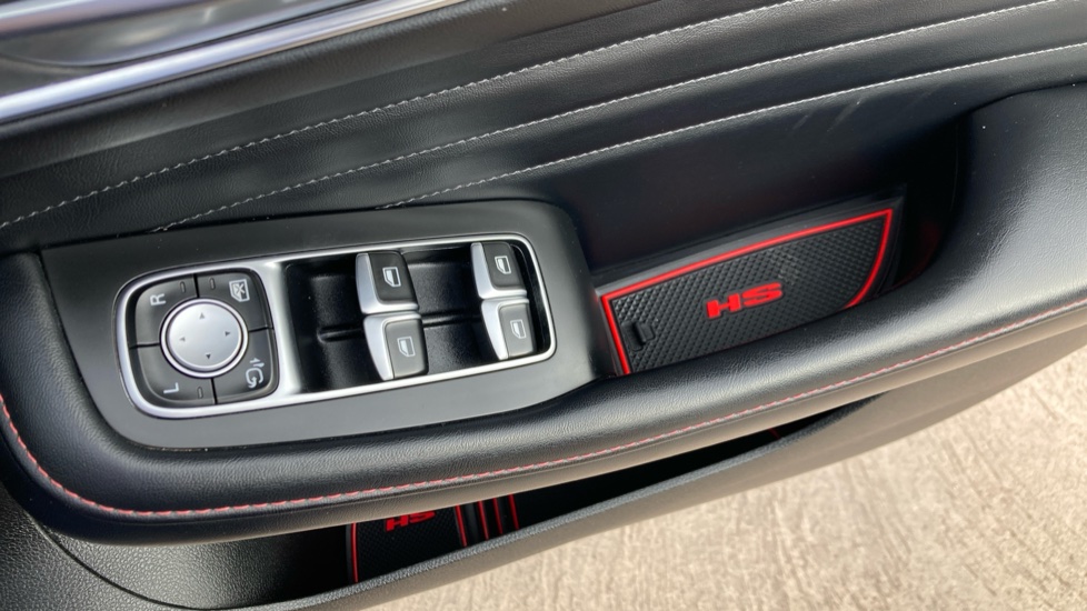 MG HS 1.5 T-GDI PHEV Exclusive 5dr Auto Hatchback - Image 26
