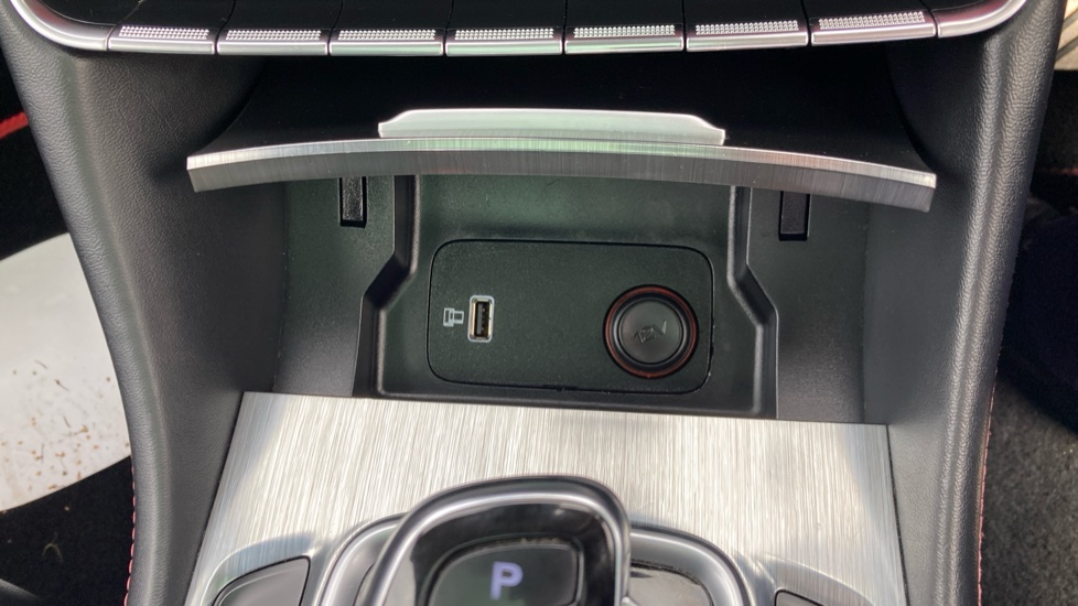 MG HS 1.5 T-GDI PHEV Exclusive 5dr Auto Hatchback - Image 27