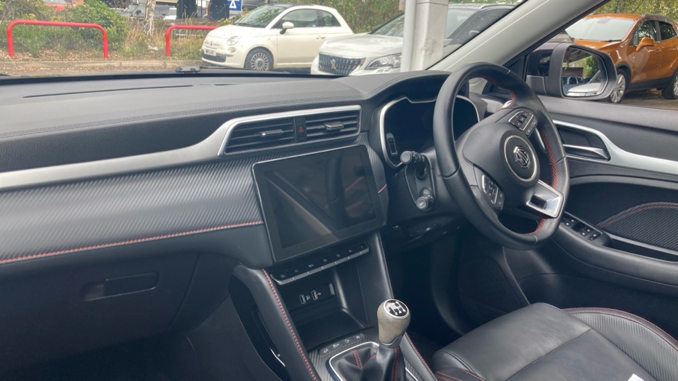 MG ZS 1.5 VTi-TECH Exclusive 5dr Petrol Hatchback - Image 9