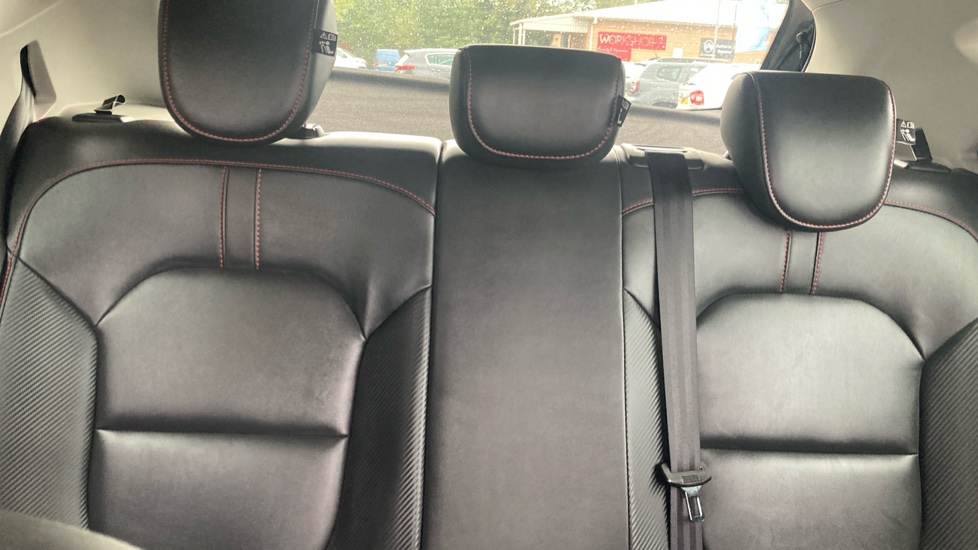 MG ZS 1.5 VTi-TECH Exclusive 5dr Petrol Hatchback - Image 15