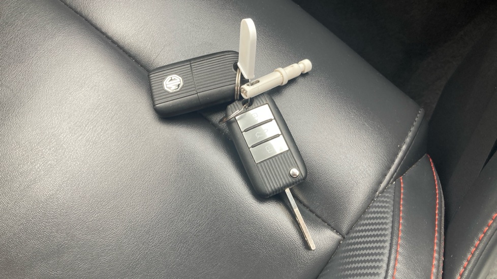 MG ZS 1.5 VTi-TECH Exclusive 5dr Petrol Hatchback - Image 20