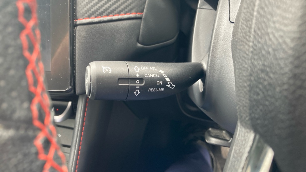 MG ZS 1.5 VTi-TECH Exclusive 5dr Petrol Hatchback - Image 27