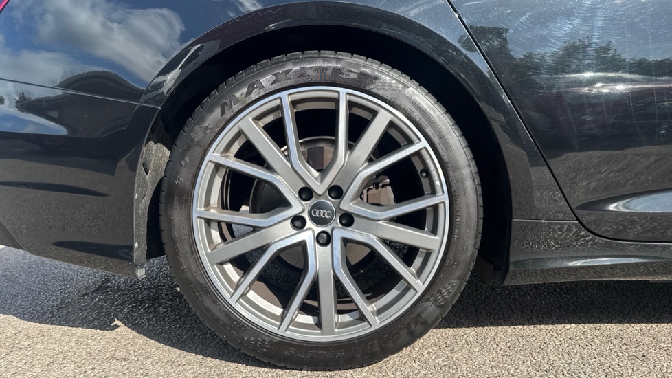 Audi A6 40 TDI Black Edition 5dr S Tronic Diesel Estate - Image 7