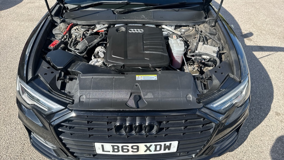 Audi A6 40 TDI Black Edition 5dr S Tronic Diesel Estate - Image 8