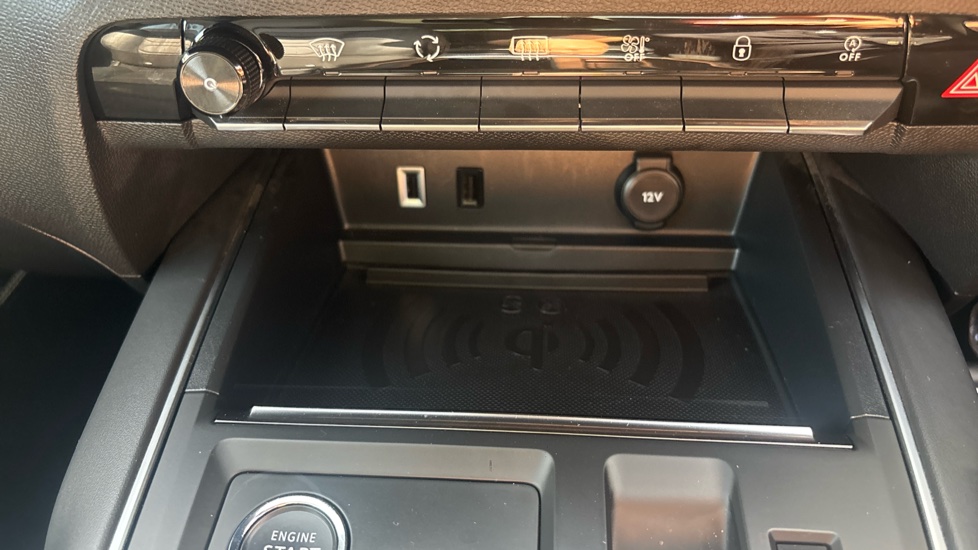 Citroen C5 Aircross 1.2 PureTech C-Series Edition 5dr EAT8 Petrol Hatchback - Image 19