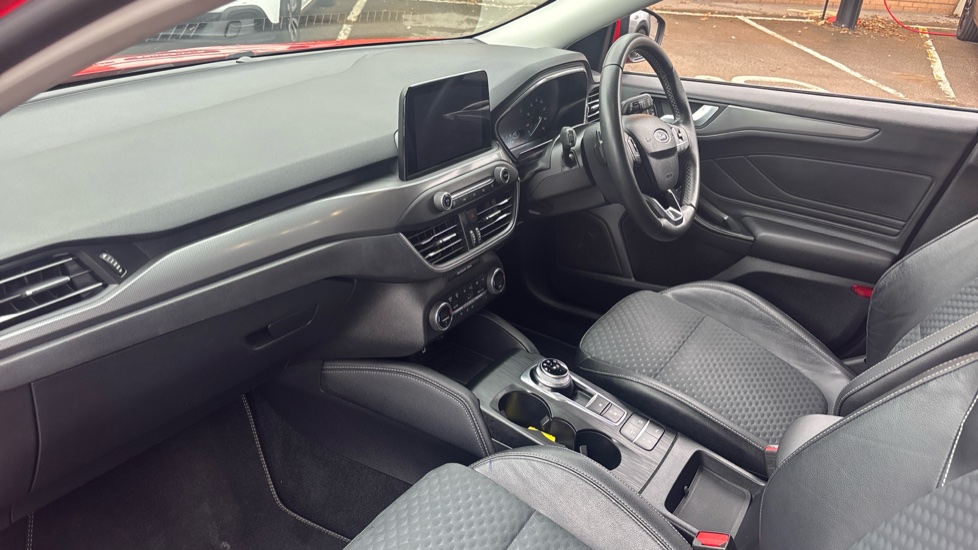 Ford Focus 1.0 EcoBoost 125 Titanium X 5dr Auto Petrol Estate - Image 9