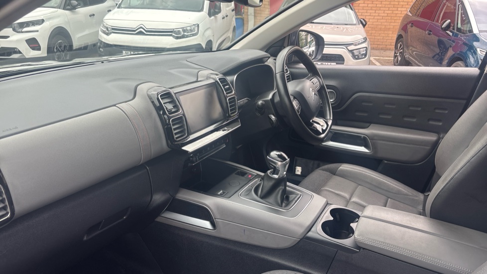 Citroen C5 Aircross 1.2 PureTech 130 Flair 5dr Petrol Hatchback - Image 9