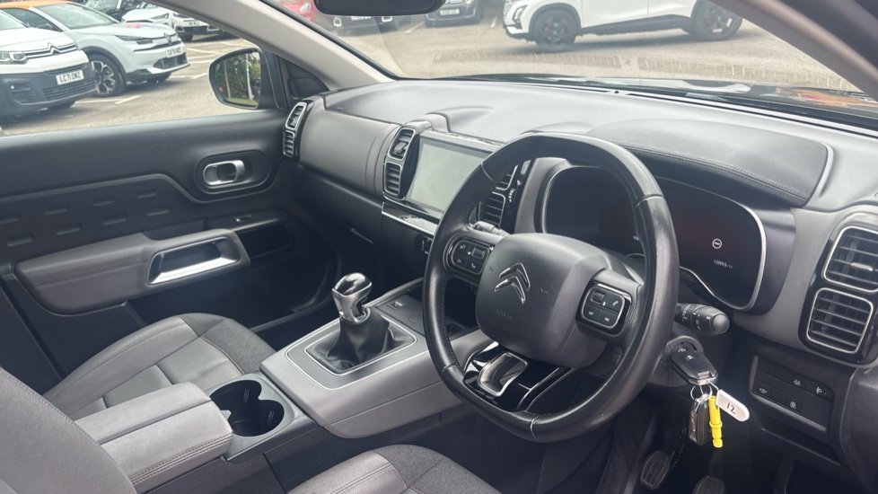 Citroen C5 Aircross 1.2 PureTech 130 Flair 5dr Petrol Hatchback - Image 11