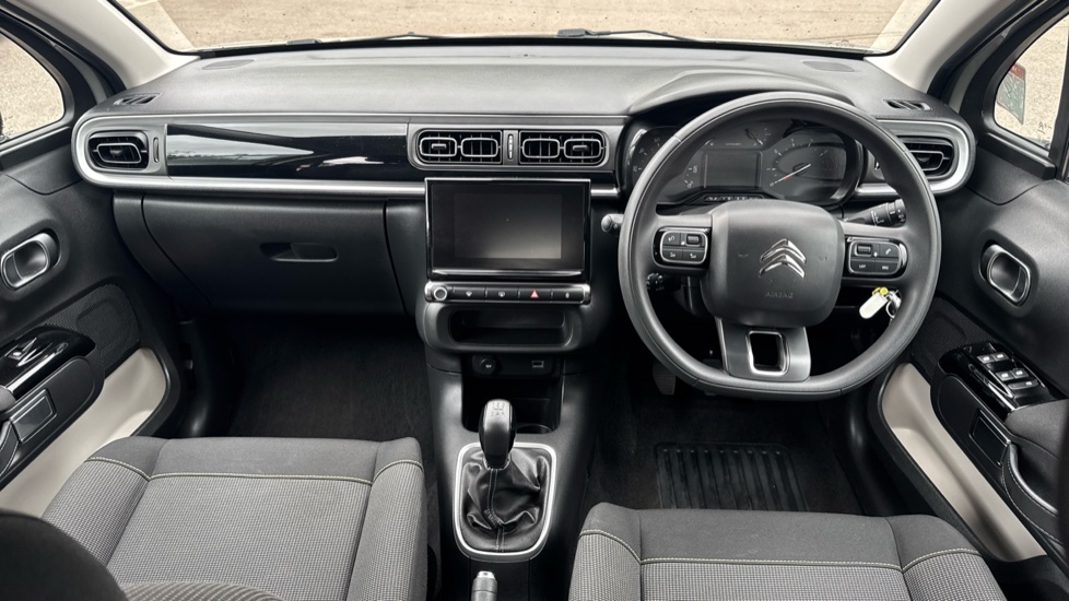 Citroen C3 1.2 PureTech Plus 5dr Petrol Hatchback - Image 10