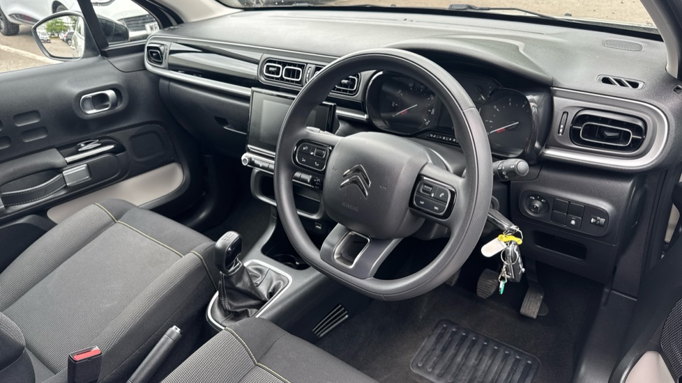 Citroen C3 1.2 PureTech Plus 5dr Petrol Hatchback - Image 11