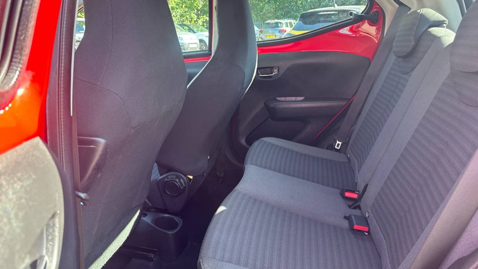 Toyota Aygo 1.0 VVT-i X-Play 5dr Petrol Hatchback - Image 16