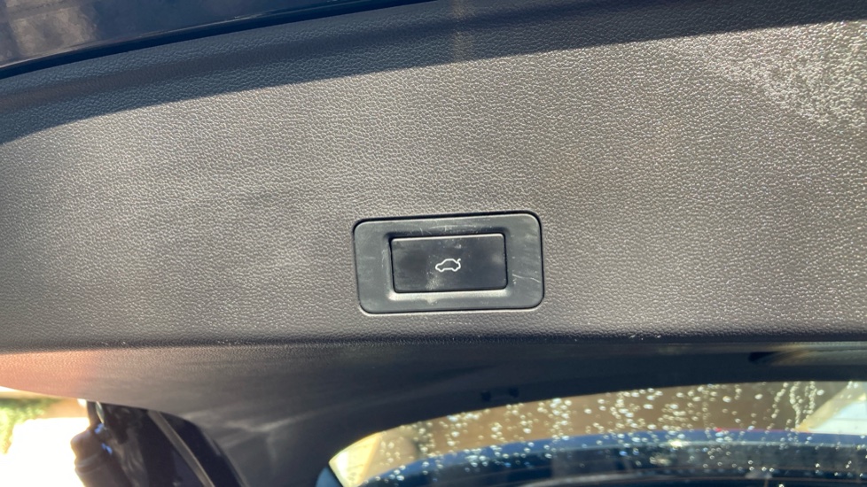 Jaecoo 7 1.5T SHS-P Luxury 5dr Auto Estate - Image 35
