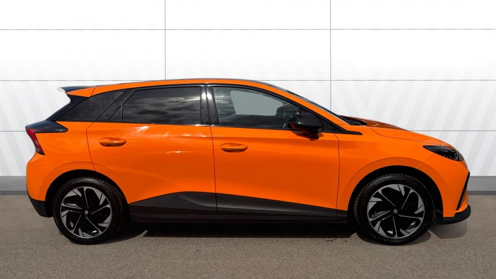 MG MG4 150kW Trophy EV Long Range 64kWh 5dr Auto Electric Hatchback - Image 5