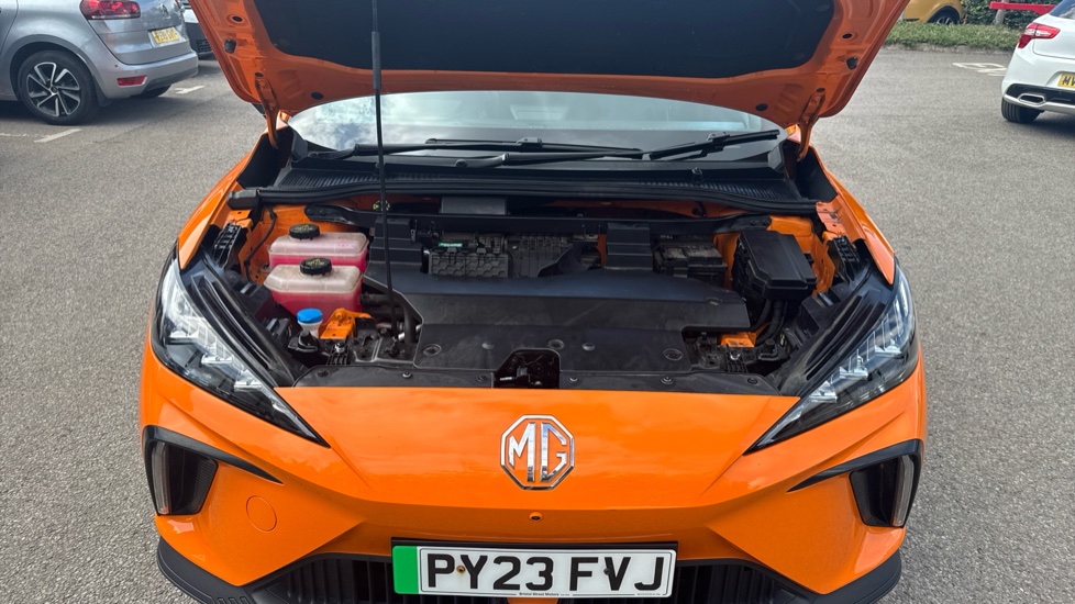 MG MG4 150kW Trophy EV Long Range 64kWh 5dr Auto Electric Hatchback - Image 8