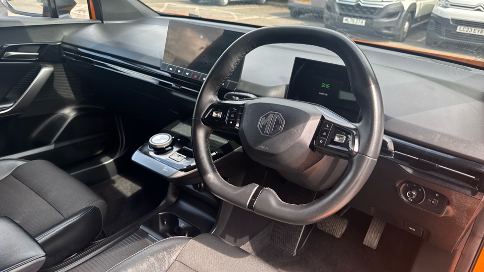 MG MG4 150kW Trophy EV Long Range 64kWh 5dr Auto Electric Hatchback - Image 11