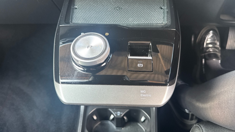 MG MG4 150kW Trophy EV Long Range 64kWh 5dr Auto Electric Hatchback - Image 31