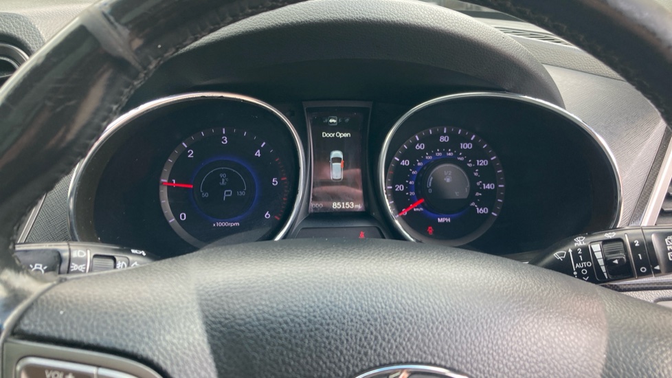 Hyundai SANTA FE 2.2 CRDi Premium SE 5dr Auto [7 Seats] Diesel Estate - Image 18