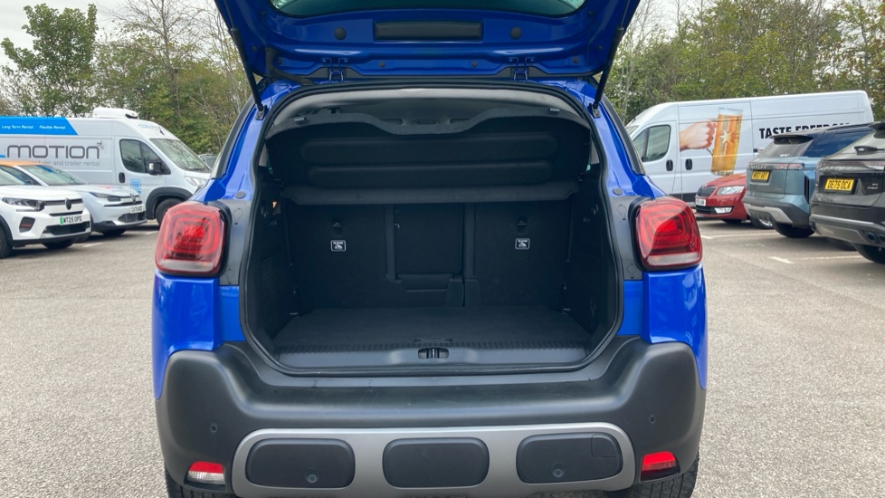 Citroen C3 Aircross 1.2 PureTech 130 Shine Plus 5dr EAT6 Petrol Hatchback - Image 4
