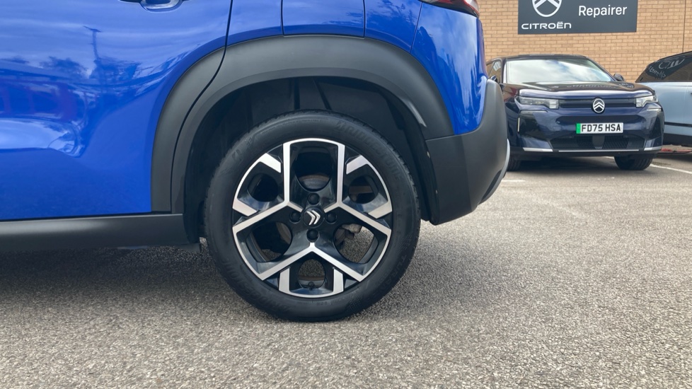 Citroen C3 Aircross 1.2 PureTech 130 Shine Plus 5dr EAT6 Petrol Hatchback - Image 7