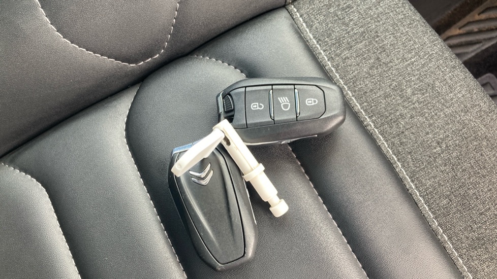 Citroen C3 Aircross 1.2 PureTech 130 Shine Plus 5dr EAT6 Petrol Hatchback - Image 20