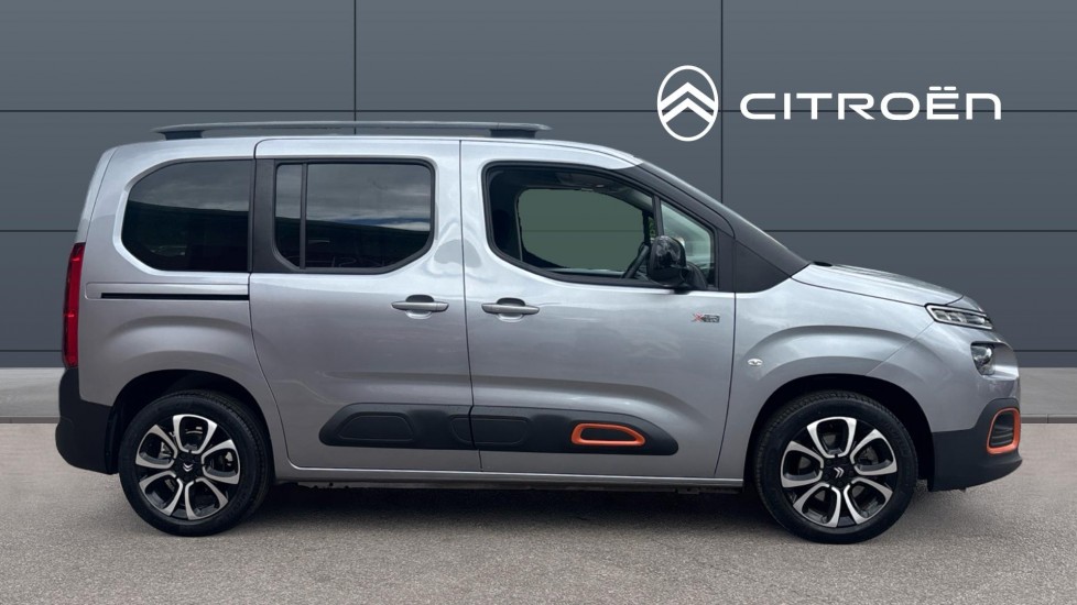 Citroen Berlingo 100kW Flair XTR M 50kWh 5dr Auto Electric Estate - Image 5