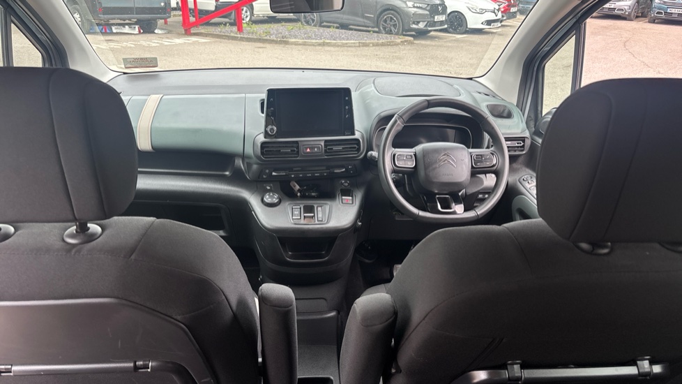 Citroen Berlingo 100kW Flair XTR M 50kWh 5dr Auto Electric Estate - Image 10
