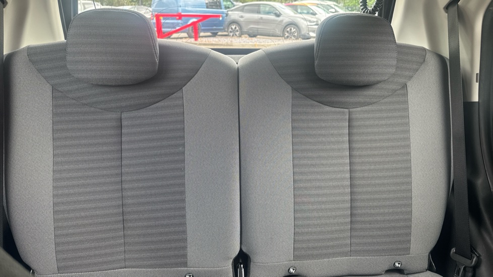 Toyota Aygo 1.0 VVT-i X-Play 5dr Petrol Hatchback - Image 15